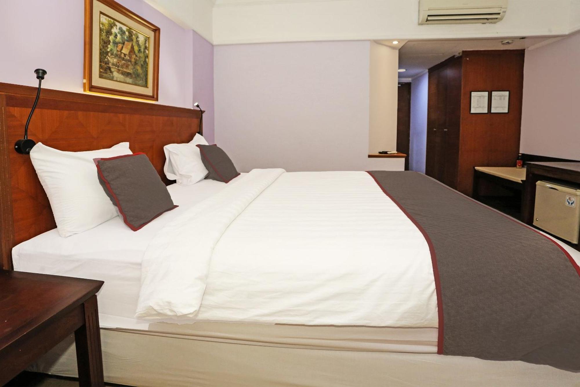 Collection O 91898 Series Hotel Kuningan Jakarta Exterior photo