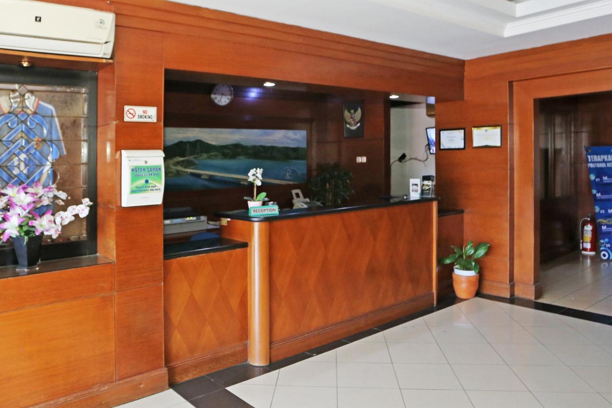 Collection O 91898 Series Hotel Kuningan Jakarta Exterior photo