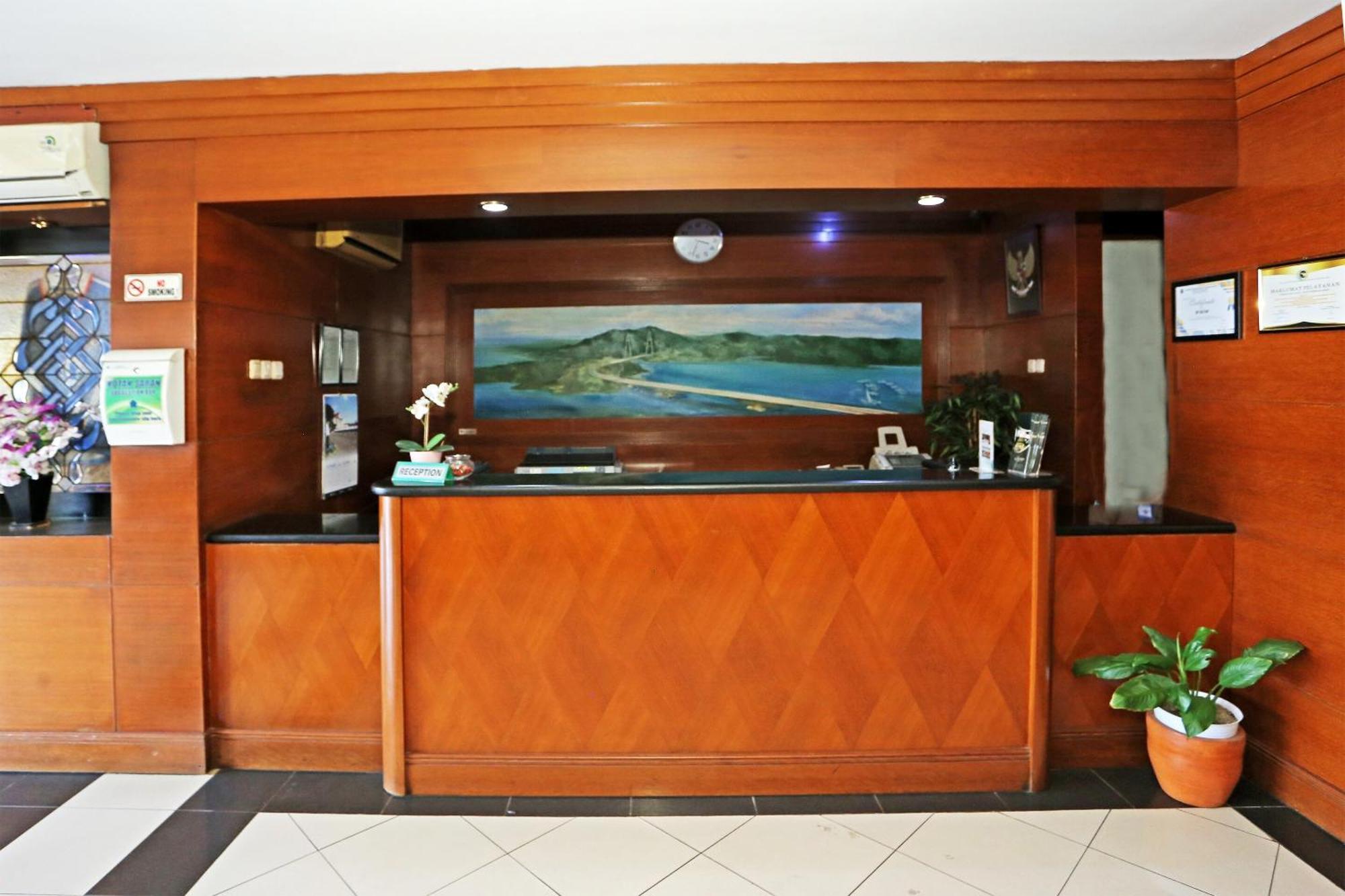 Collection O 91898 Series Hotel Kuningan Jakarta Exterior photo